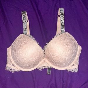 Victoria’s Secret Very Sexy Push Up Bra